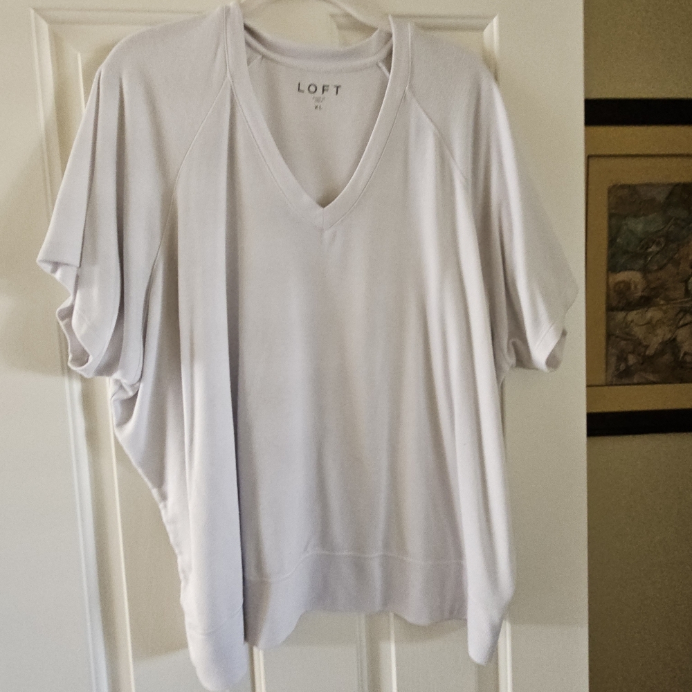 Loft short sleeve tshirt